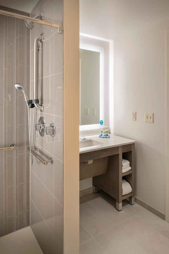 Hyatt House East Moline/Quad Cities Hotel Екстериор снимка